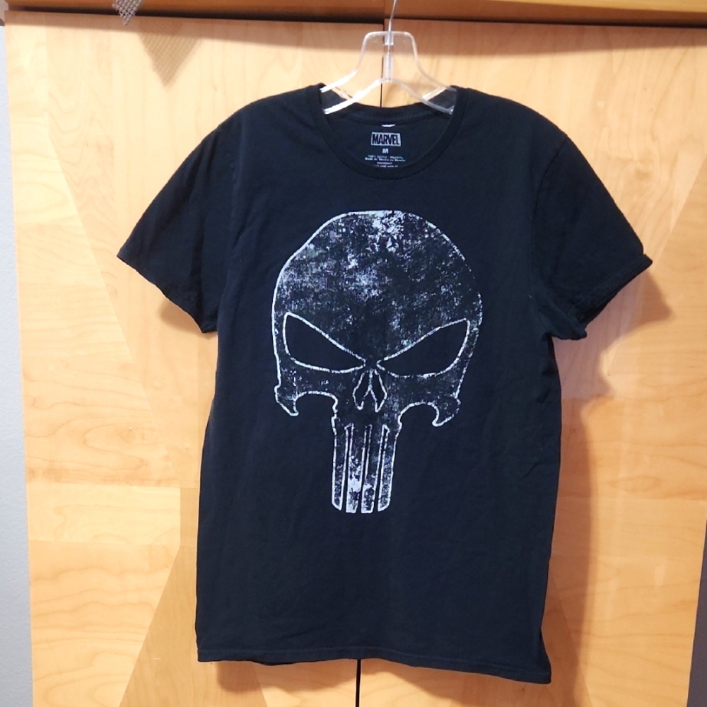 Marvel Punisher T-Shirt Black Size Medium